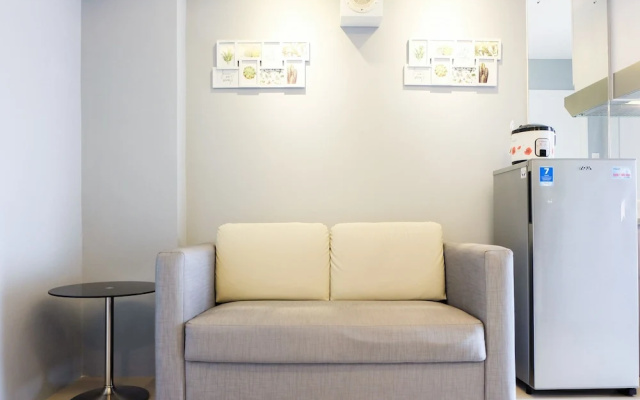 2Br Bassura City Apartment Near Shopping Mall