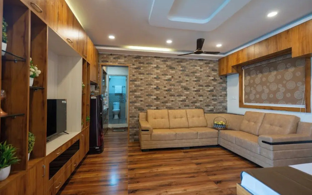 Anand's Abode By Yellow Bells