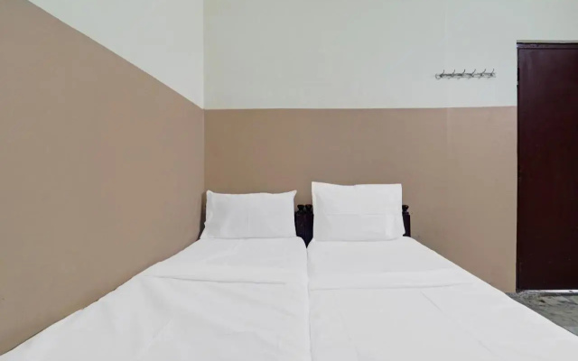 SPOT ON Sri Sai Lohith Lodge Near Secunderabad Railway Station