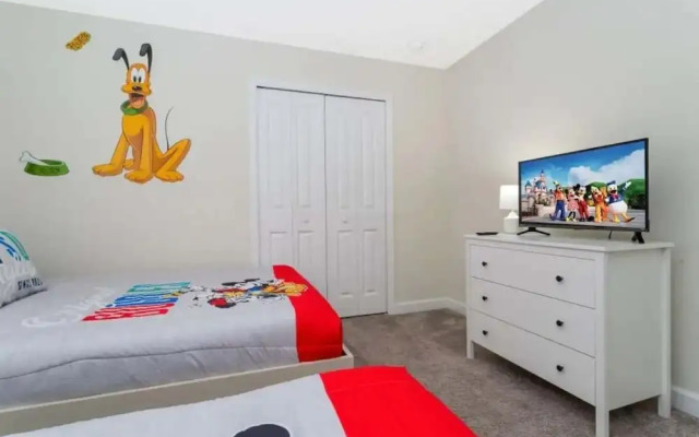 Roomy Family Home-sleeps 16 109