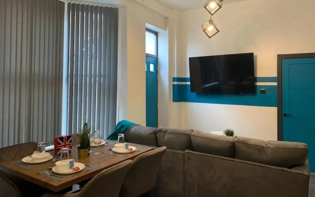 Tudors Spacious Apartments