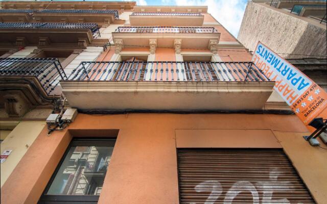 Отель Happy People Plaza Espana Apartments Испания, Барселона - отзывы, цены и фото номеров - забронировать отель Happy People Plaza Espana Apartments онлайн вид на фасад