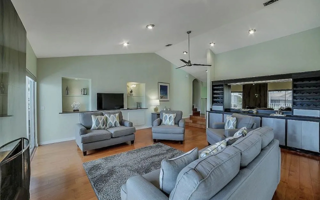 Bond Home #62031