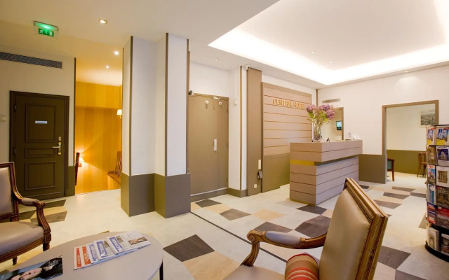 Central Hotel Paris