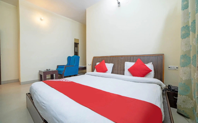 OYO Flagship 76324 Hotel Queens Pearl Inn