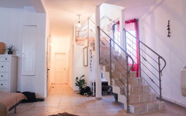 Bograshov Penthouse steps from the beach Израиль, Тель-Авив - отзывы, цены и фото номеров - забронировать отель Bograshov Penthouse steps from the beach онлайн вид на фасад