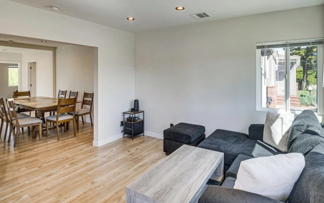 Studio Tours & Universal Fun! Burbank Family Home