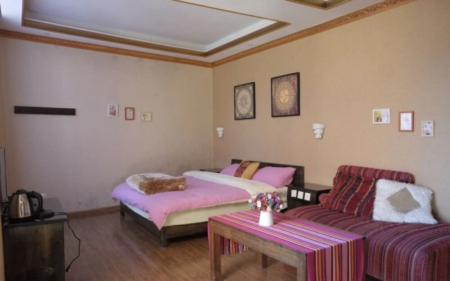 Youjia Hotel