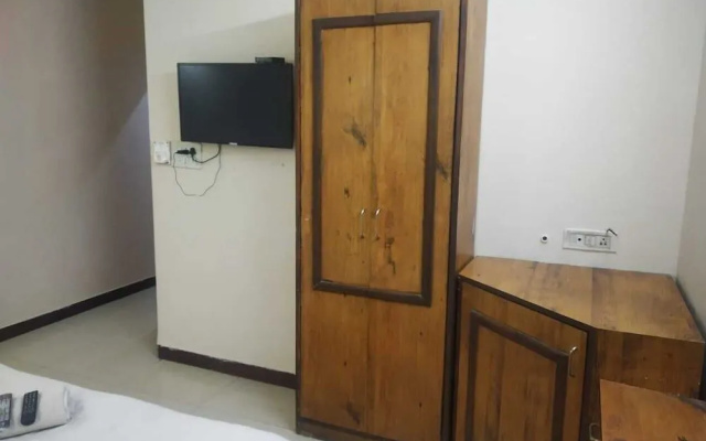 Adb Rooms Hotel Ivory Palace