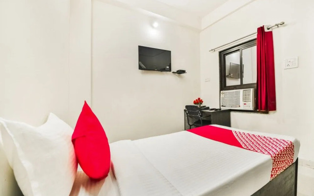 OYO 44605 Hotel Skyway