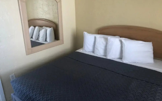 Misty Isles Redington Beachfront Suite 24