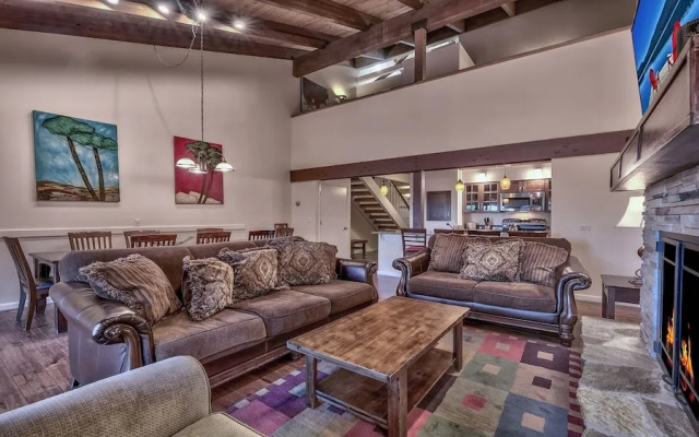 630 Lakeview