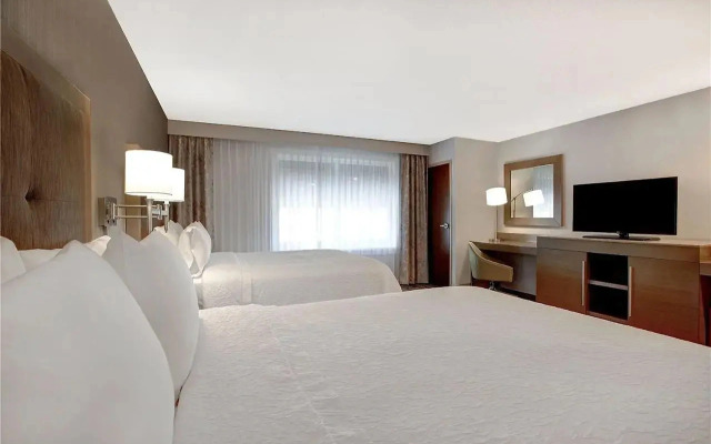 Ramada by Wyndham St. Paul AB