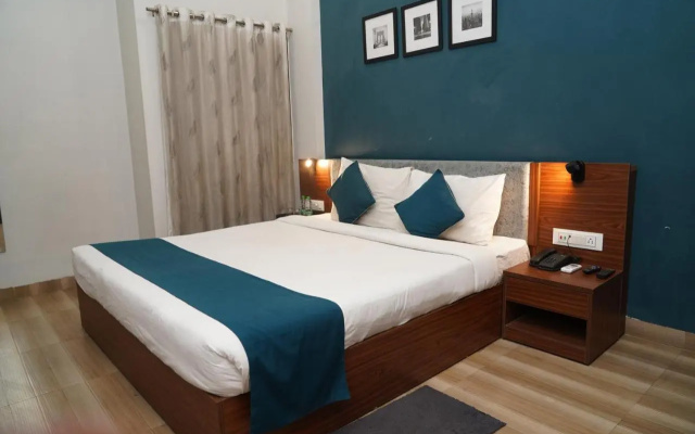 Hotel Ballfin Indore