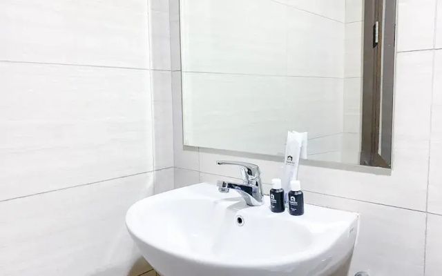 Homey And Warm 1Br At Ciputra International Apartment