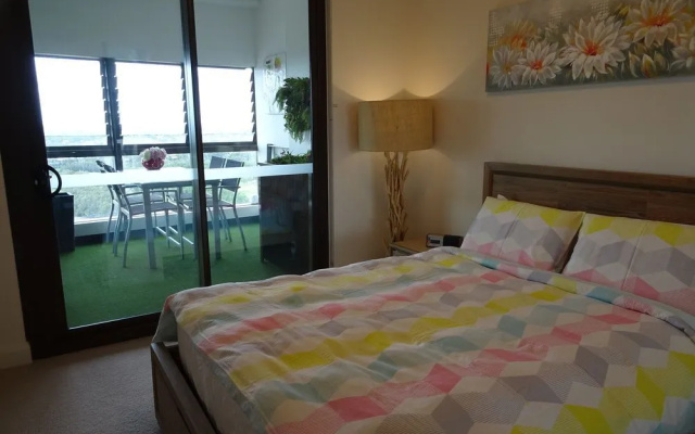 Sydney Olympic Park Apartment