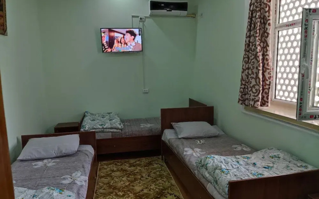 Goziyon Hostel