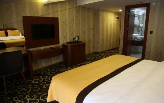 Grand Vuslat Hotel