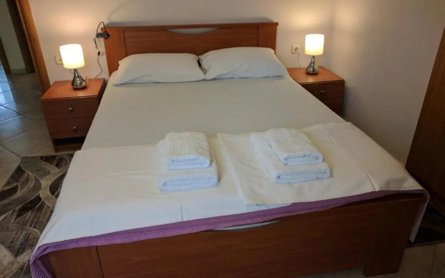 Prinos Apartment