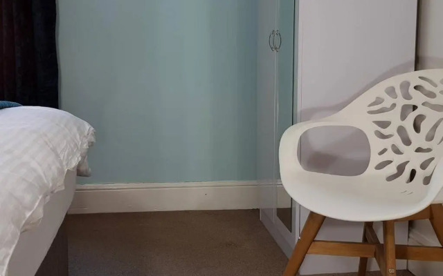 Chester City Centre House, Recently Furnished