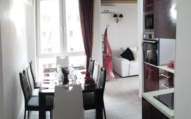 Pollo Resort Mikosta Apartments