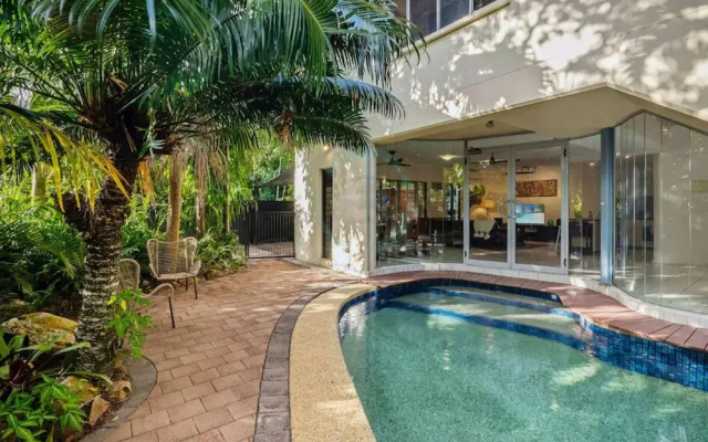 Zen Serene Seascape Family Pool BBQ Markets