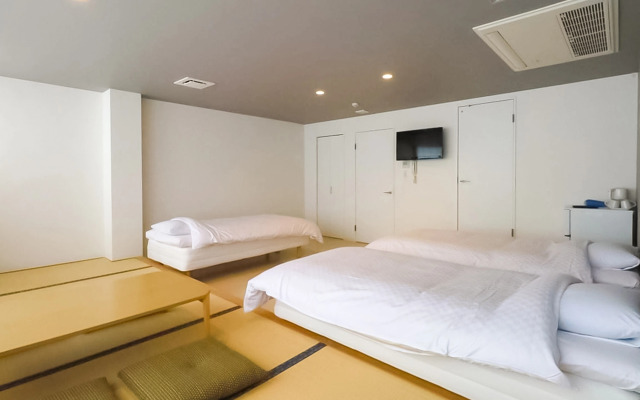Iwatoyama Hostel