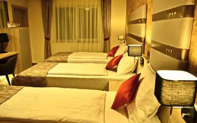 Hotel Baril