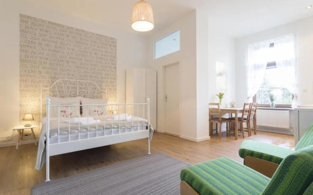 Stylish & Cosy Apartment in Berlin, WiFi, 3 guests