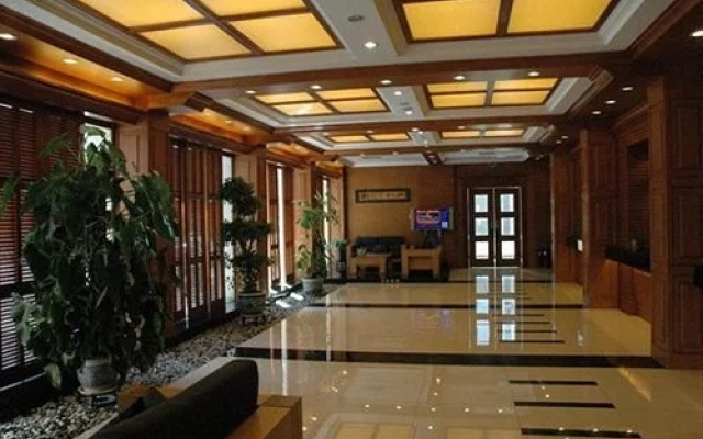 Beifang Langyue Hotel (Beijing Zizhuqiao)