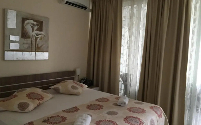 Apartment Ultra Split