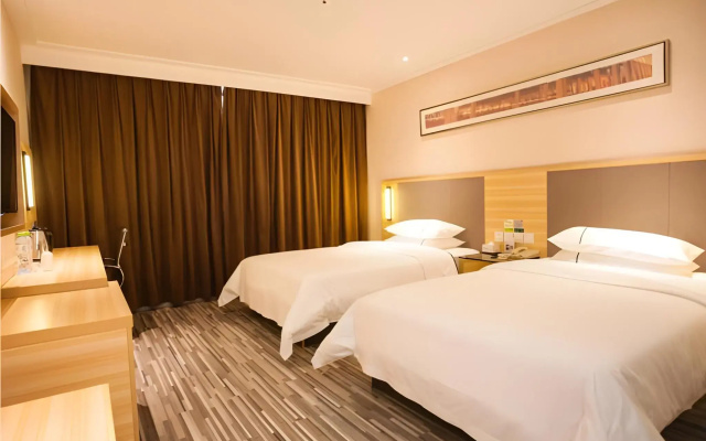 City Comfort Inn hotel (Zhanjiang Haibin Park Guanhai Gallery)