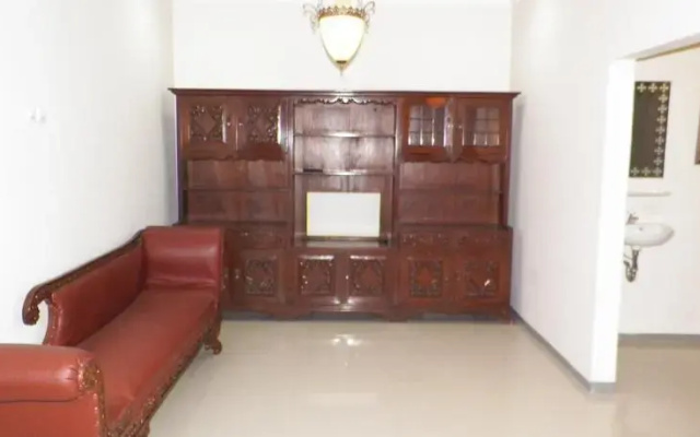 Guest House Revin