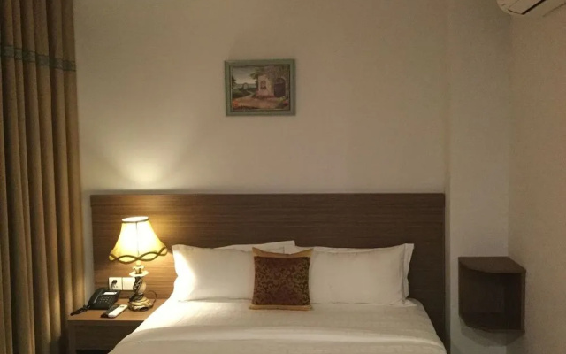 Galaxy Airport Hotel