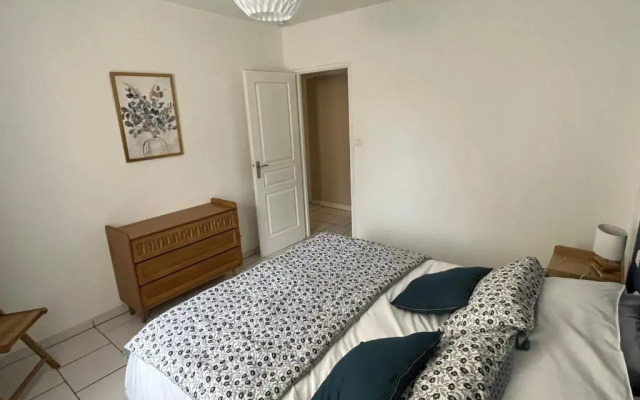 bel appartement 2 chambres au coeur du village