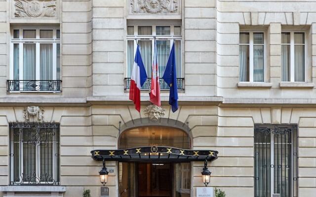Отель Majestic Apartments Champs Elysées Франция, Париж - отзывы, цены и фото номеров - забронировать отель Majestic Apartments Champs Elysées онлайн вид на фасад