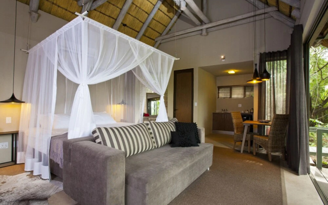NWR Popa Falls Resort
