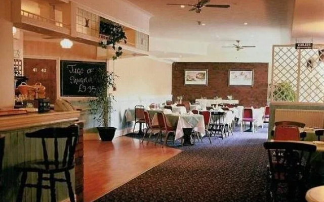 Hadrian Lodge Hotel