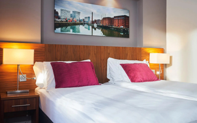Heywood House Hotel
