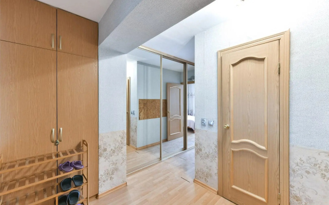 Ideal Apartment (Идеал Апартмент) на Восточном проспекте