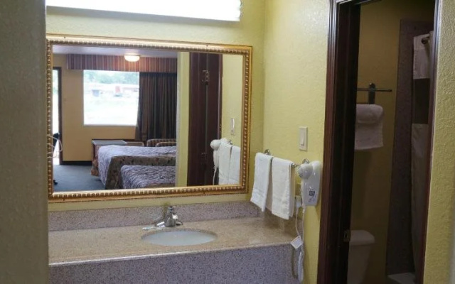 Kings Inn Mexia