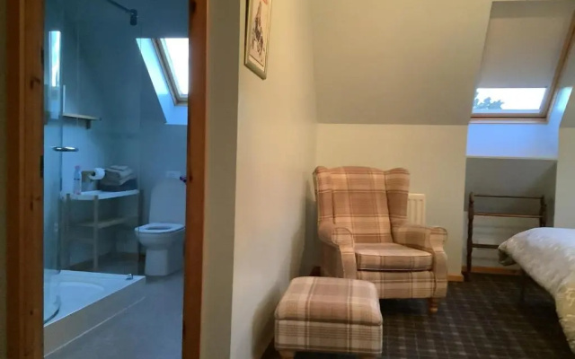 22 miles from Edinburgh-Double room-Welcoming B&B