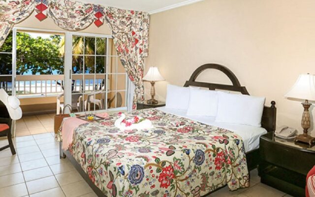 Отель Rooms on the Beach Ocho Rios Ямайка, Очо-Риос - 8 отзывов об отеле, цены и фото номеров - забронировать отель Rooms on the Beach Ocho Rios онлайн комната для гостей