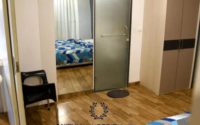 Luxurious Studio Homes Nr Surat Airport by Nirvana Hospitality