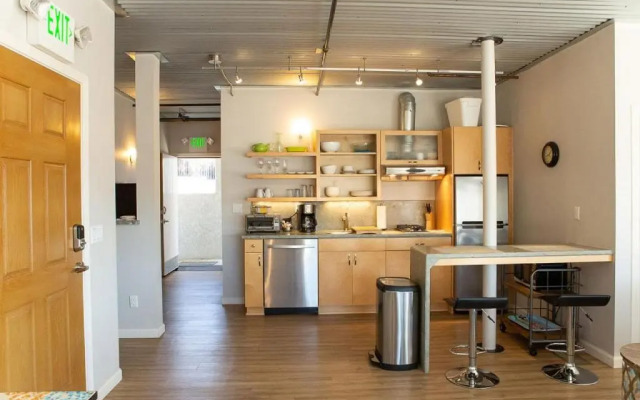 90 San Luis Street Unit B