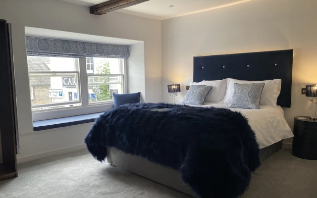 Coffee & Stays at Cartmel Square