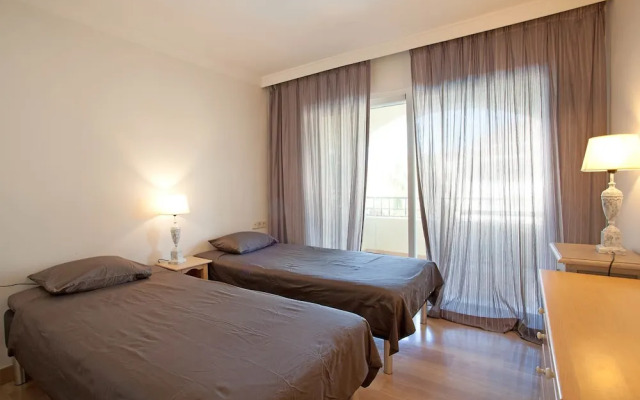 Luxury beach apartment Elviria, Marbella