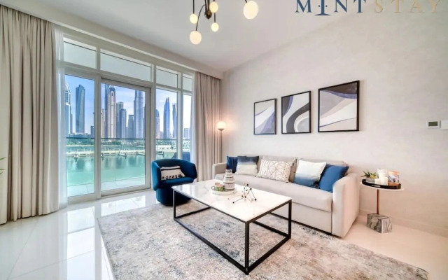 Beach Access Serene Balcony in Emaar Beachfront