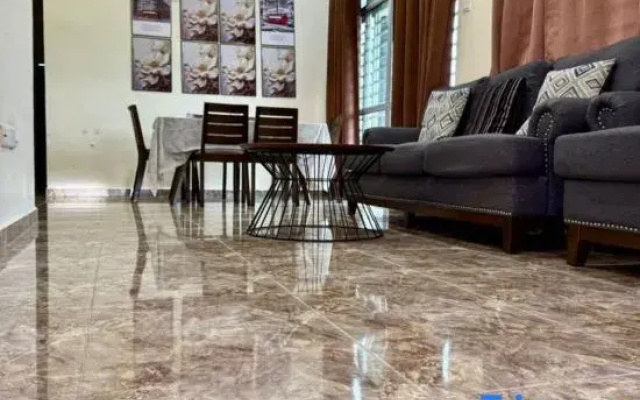 Homestay Selesa KPB Guest House