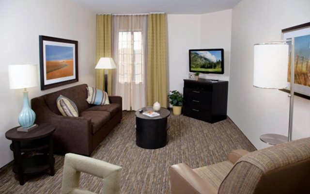 Candlewood Suites Lakeville I-35 by IHG
